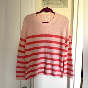 GAP Factory Women's Sweater in Pink and Red Stripes  Size Large